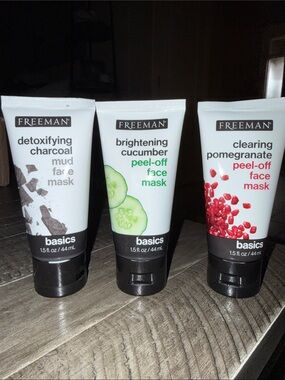 Freeman Basics Face Mask - New!